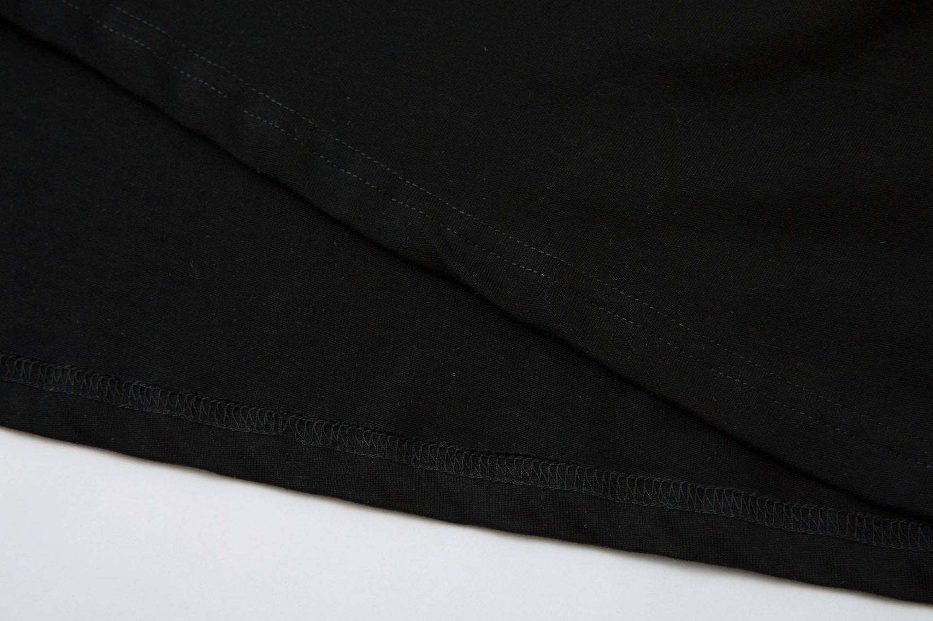 グラフィック重ね着風ロンT
SS-000705