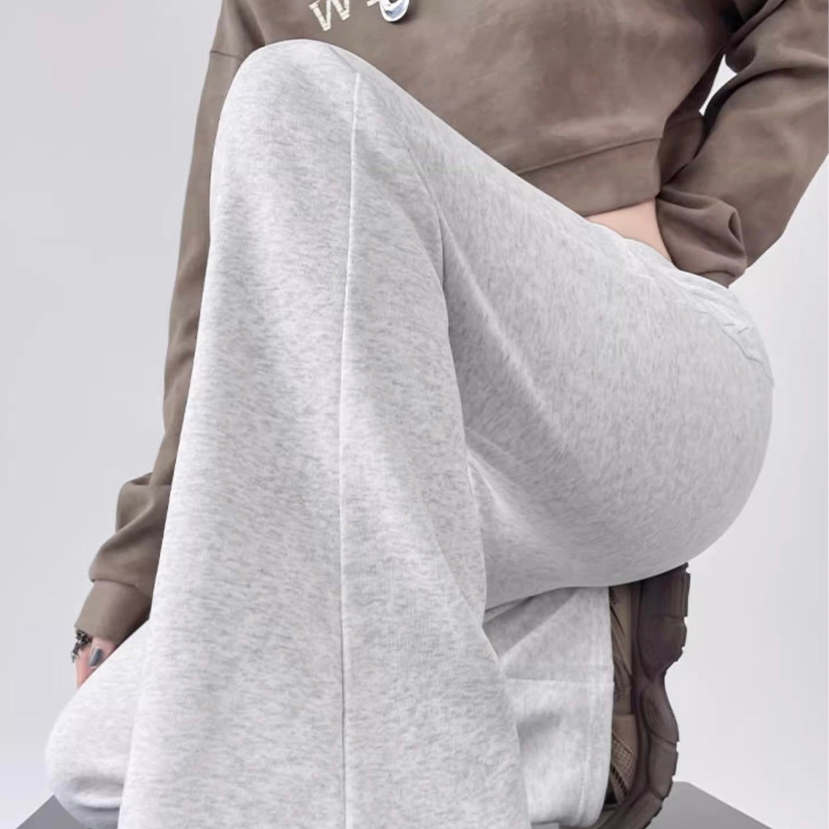美脚フレアスウェットパンツ スタイルアップする楽ちんスウェット SS-000292