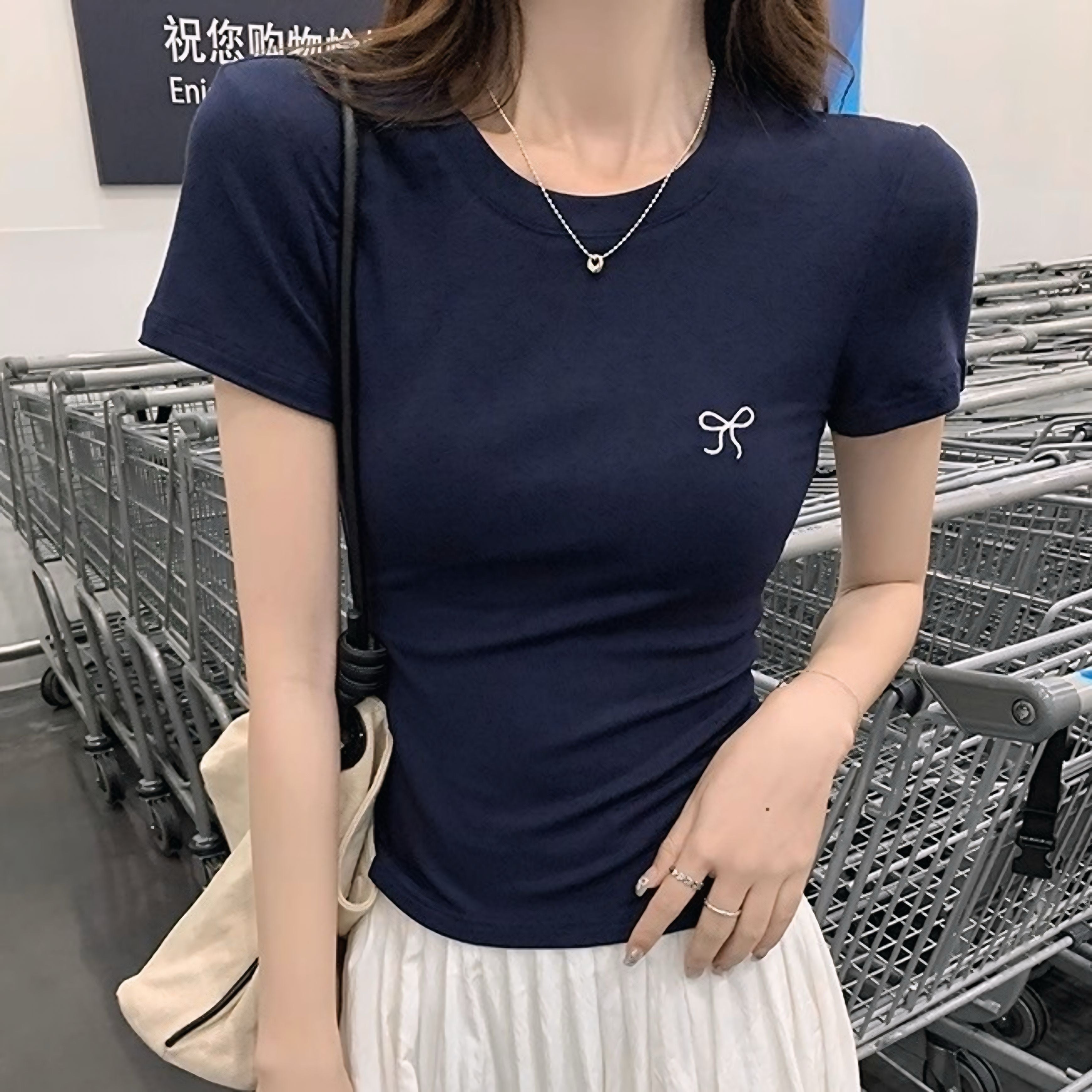 【4color】トレンド大人気 胸元ワンポイント TシャツSS-000182