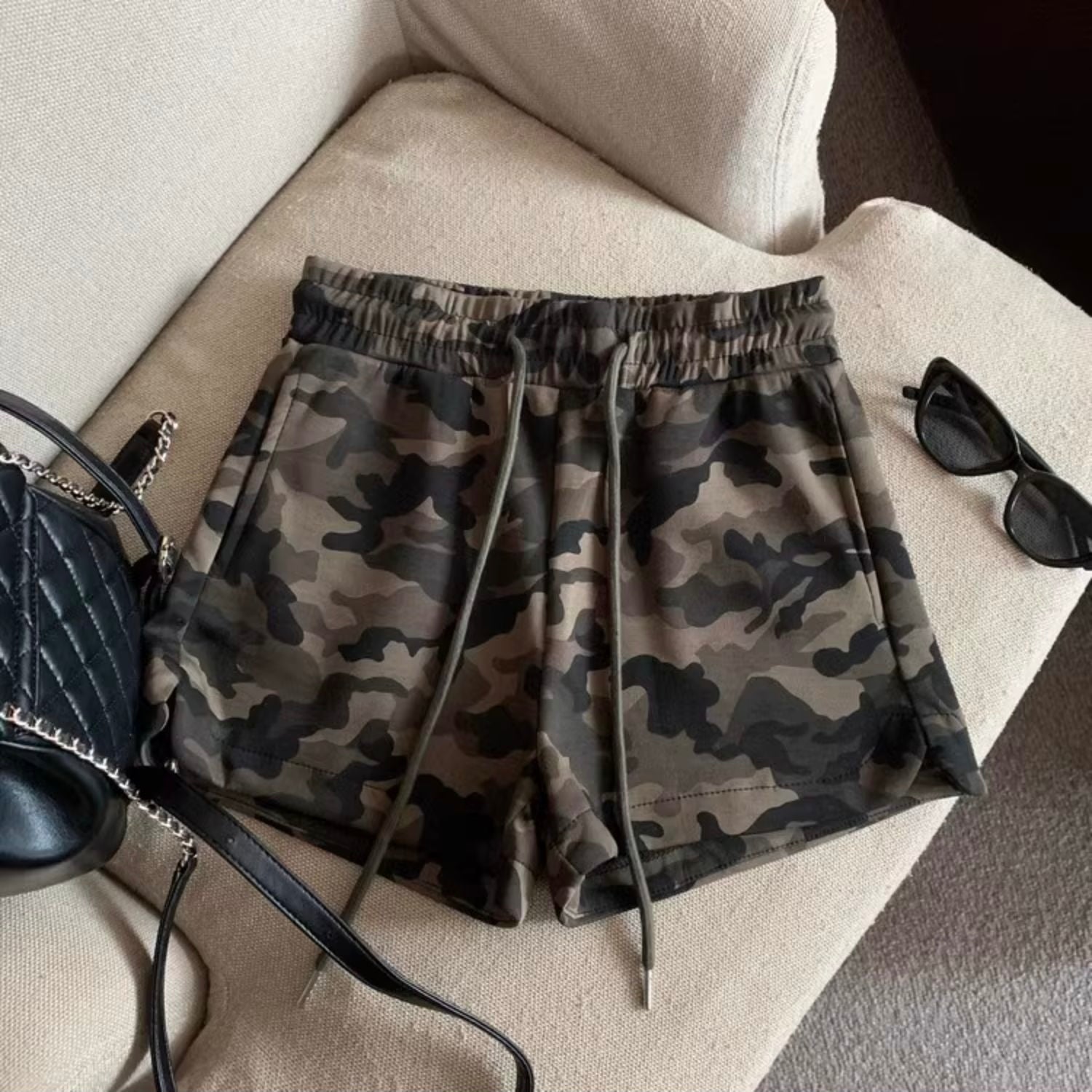 ストリート系 迷彩ショートパンツ SS-000364