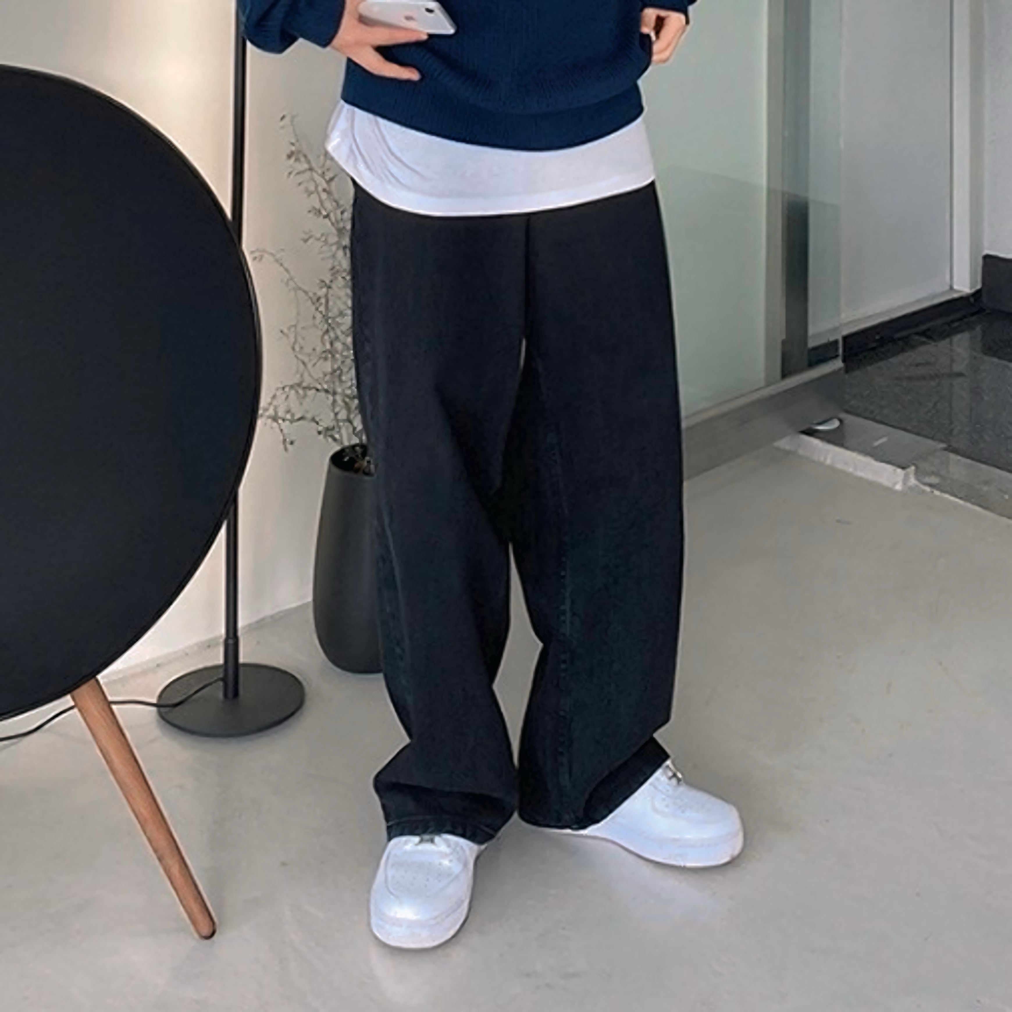 【2color】リラックスフィット デニムジーンズ SS-000156
