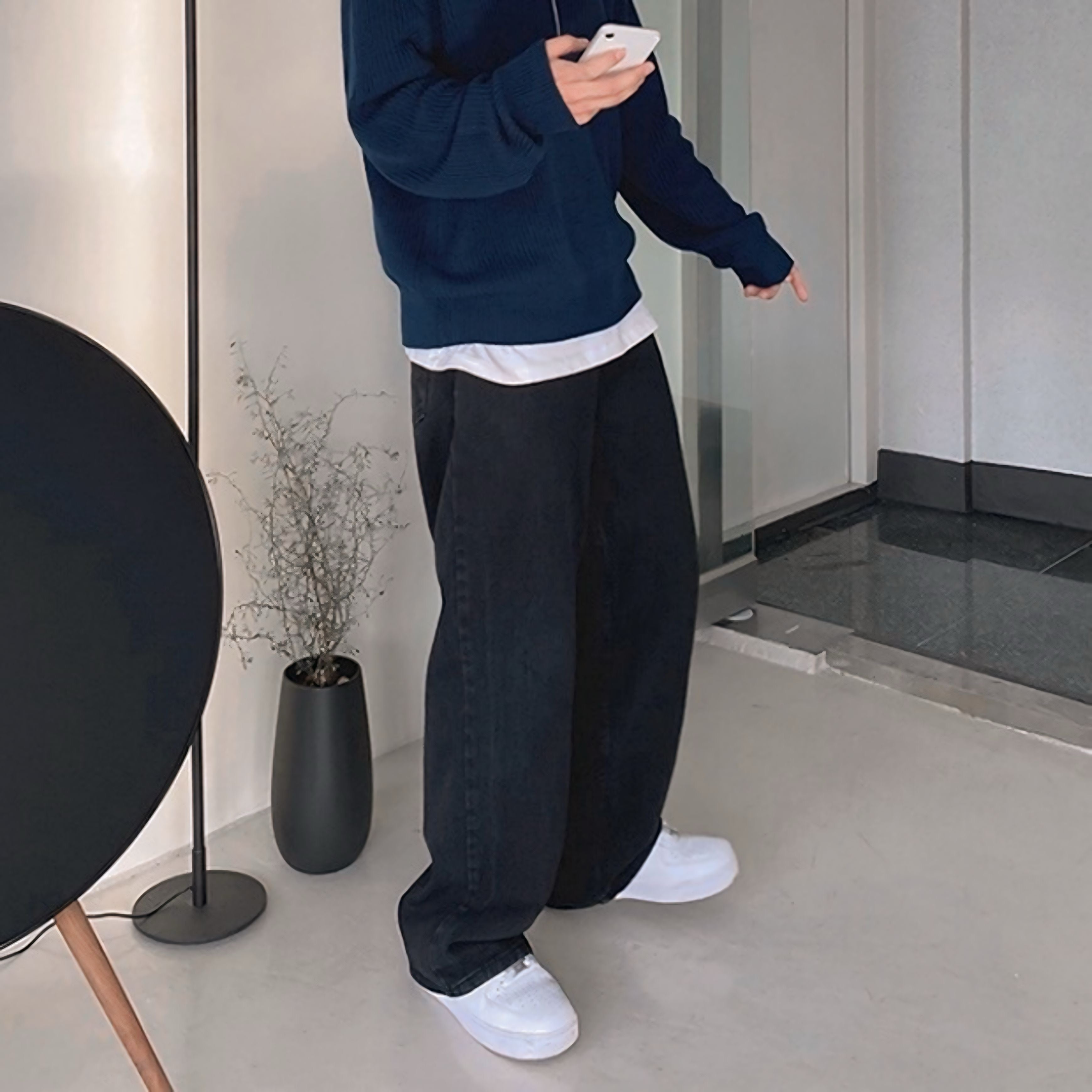 【2color】リラックスフィット デニムジーンズ SS-000156