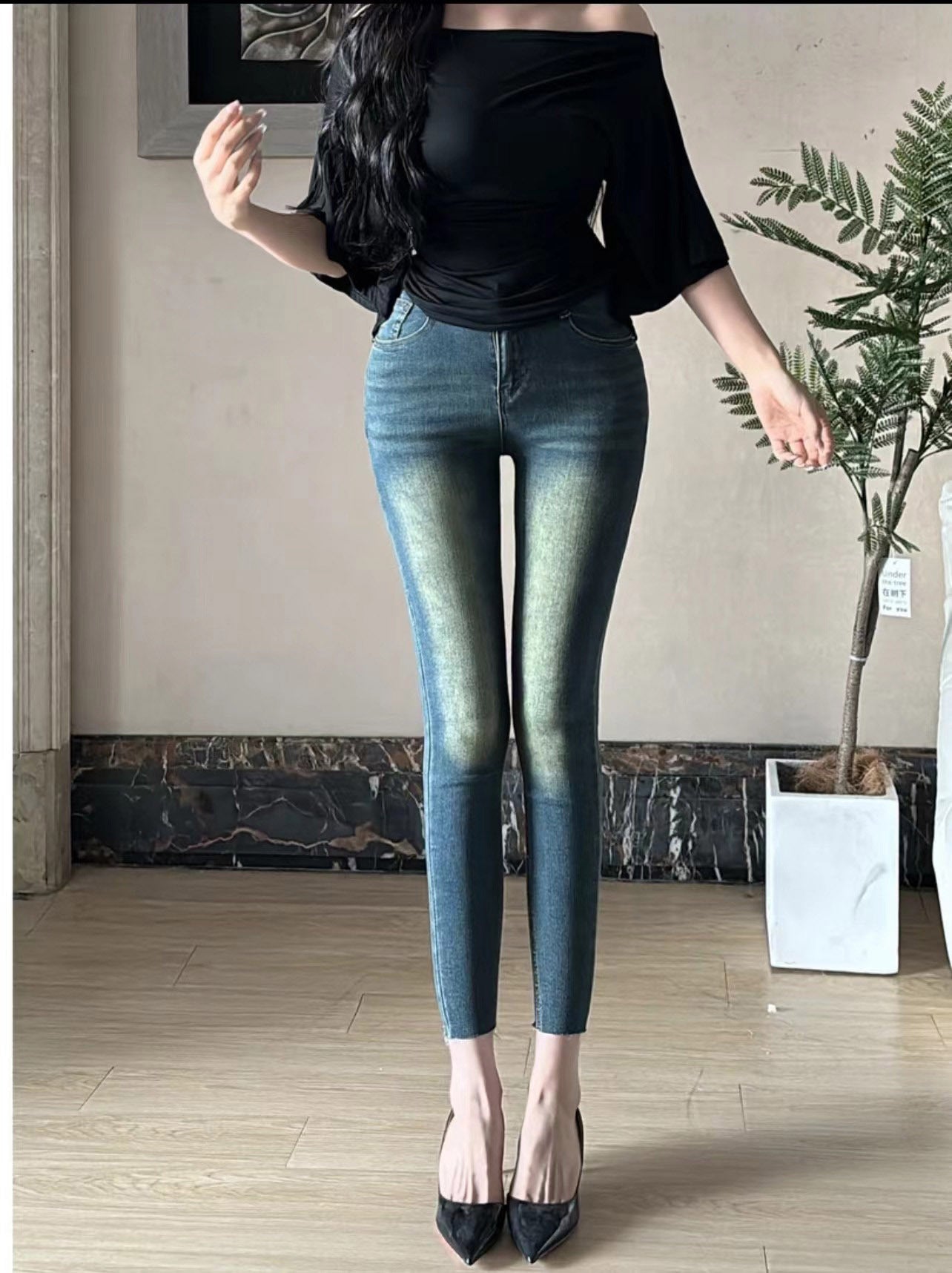 【骨盤パッド入り】MOMO DENIM 【3color】ストレッチデニムパンツ SS-000656