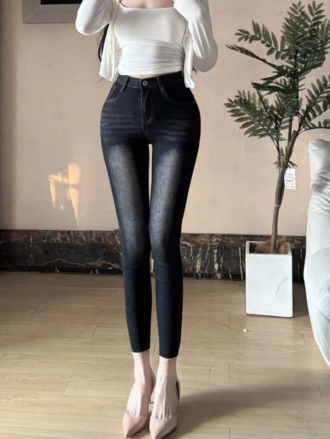 【骨盤パッド入り】MOMO DENIM 【3color】ストレッチデニムパンツ SS-000656