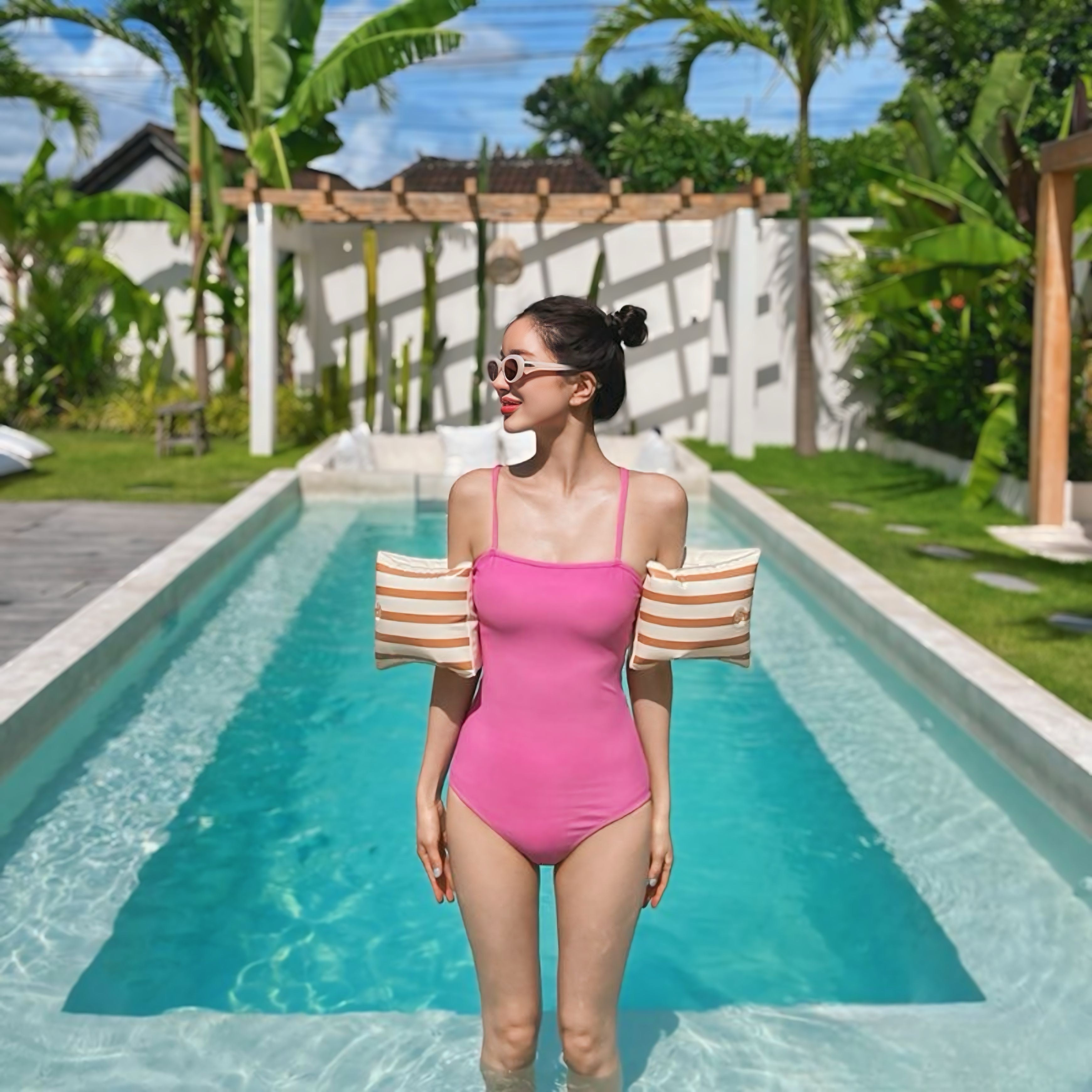 【3color】Basic Chic One-Piece Swimwear SS-000056
